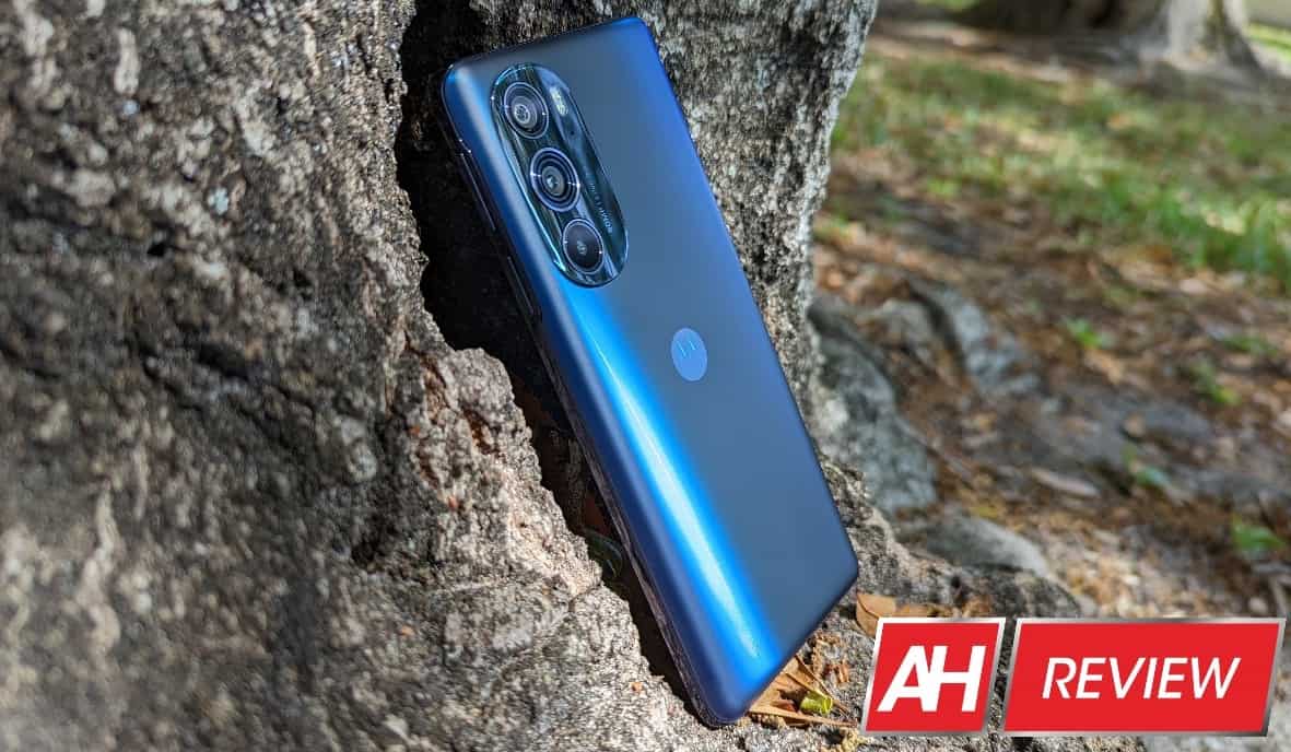 Moto Edge Review Featured