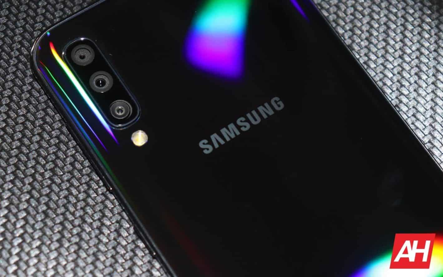 Samsung Galaxy A50 logo DG 01 AH 2019