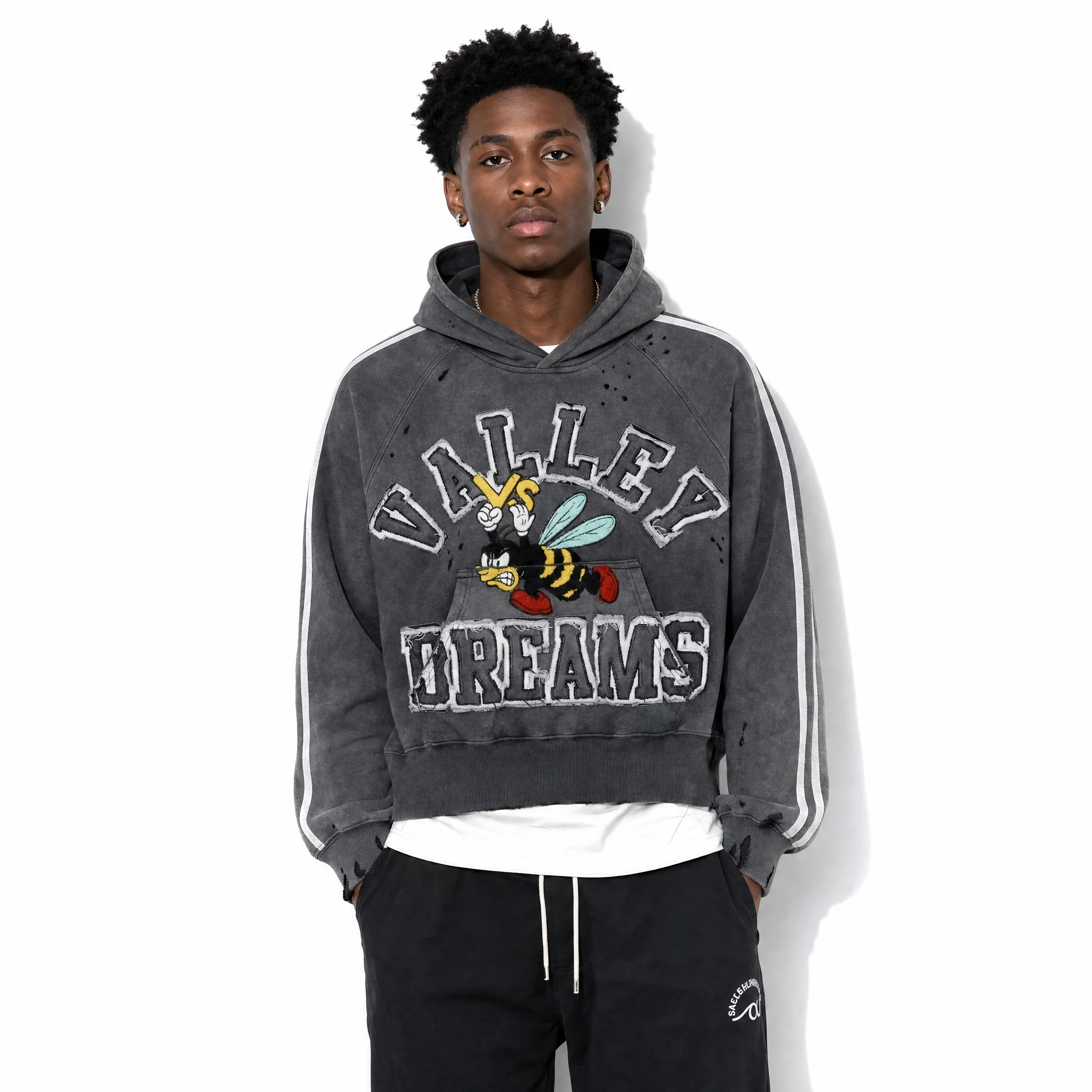 Vale Forever Valley Dreams Bee Hoodie Black - Image 6