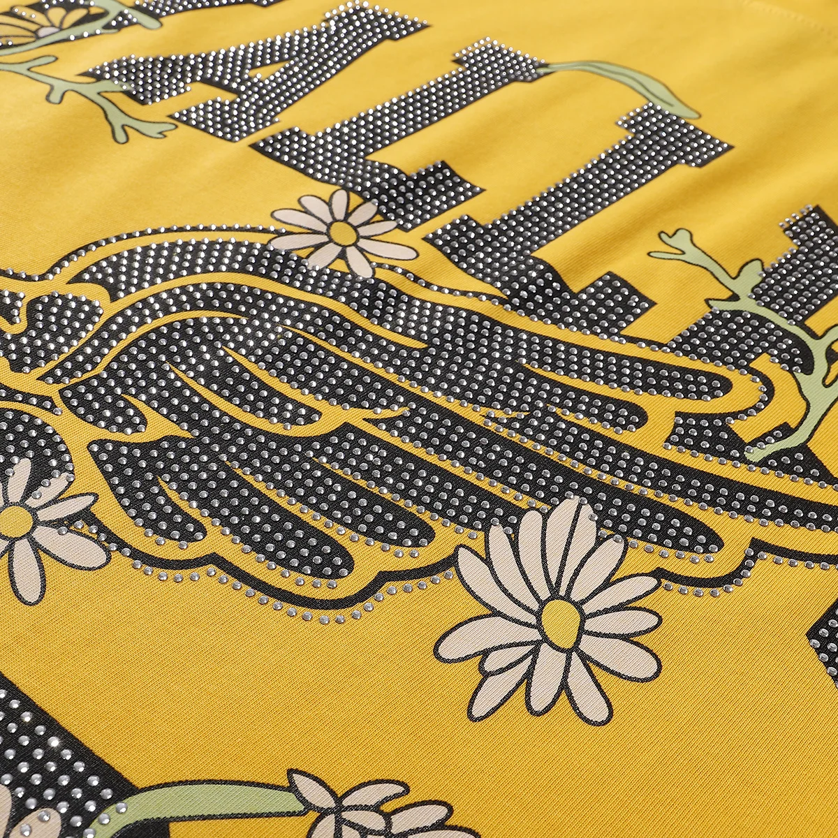 Vale Forever Valley Track Wing Graphic Tee ‘Yellow/Black/Floral’ - Image 7